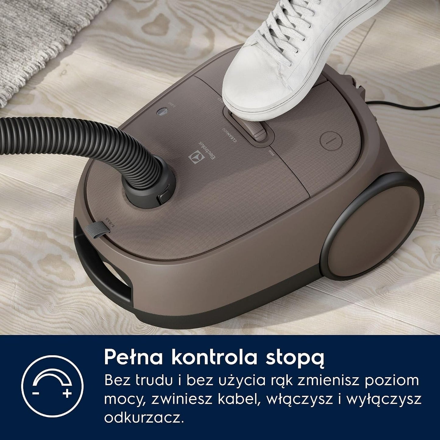 Electrolux Odkurzacz Workowy Clean 600 EB61C3WBL, 73 dB, 99,99% skuteczność odkurzania, Kompaktowy rozmiar, 55% materiałów pochodzących z recyklingu, Zasięgiem 12 metrów, Brąz